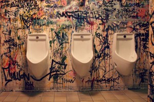 rote-fabrik-toilettes