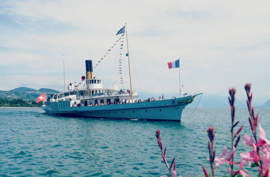 la-suisse-bateau