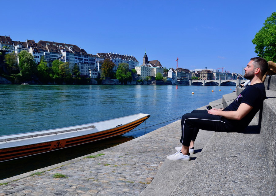 Bacs sur le Rhin à Bâle [Suisse]