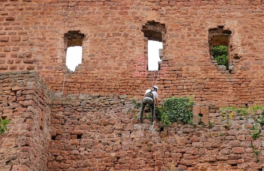 châteaux forts Alsace : atelier restauration